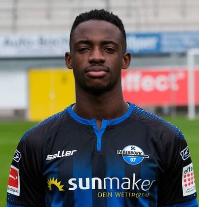Christopher Antwi Adjei SC Paderborn 07 1 BL, date of publication 2019 2020 Copyright: xAndreasxZobex