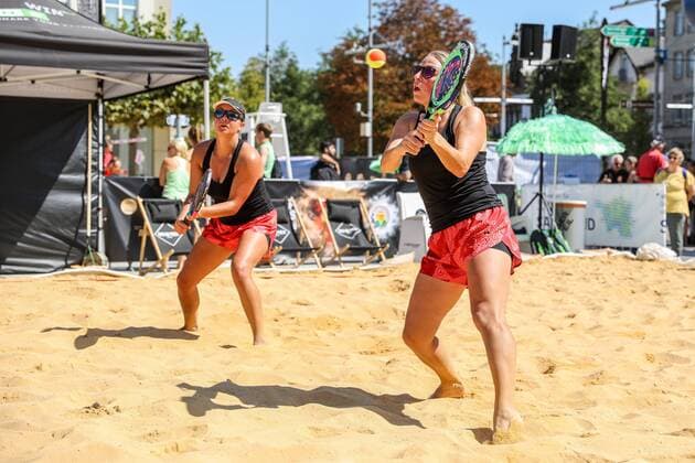 Margarete PELSTER and Ria DOERNEMANN, Beach Tennis, German Championships and ITF Beach Tennis Saarlouis 2019, Kleiner Markt in Saarlouis, 23 08 2019,