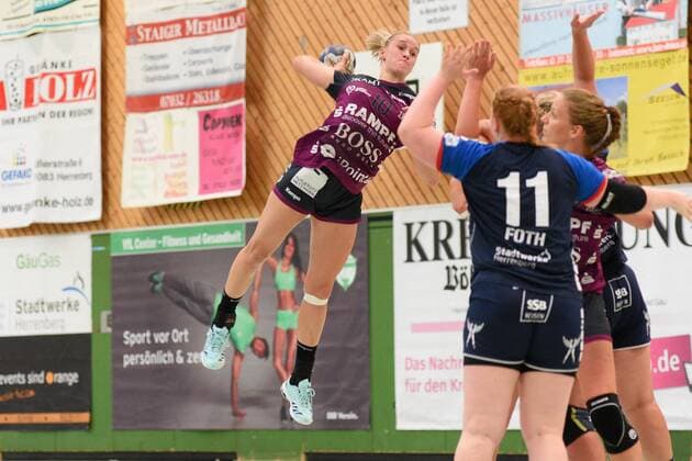 Lena Degenhardt TusSies Metzingen 10 TusSies Metzingen, Handball, HBF, Preparation, 23 08 2019, Photo TBaur Eibner SG H2Ku Herrenberg Kuties vs TusSies Metzingen Herrenberg Copyright: xEIBNER TobiasxBaurx EP_TBR