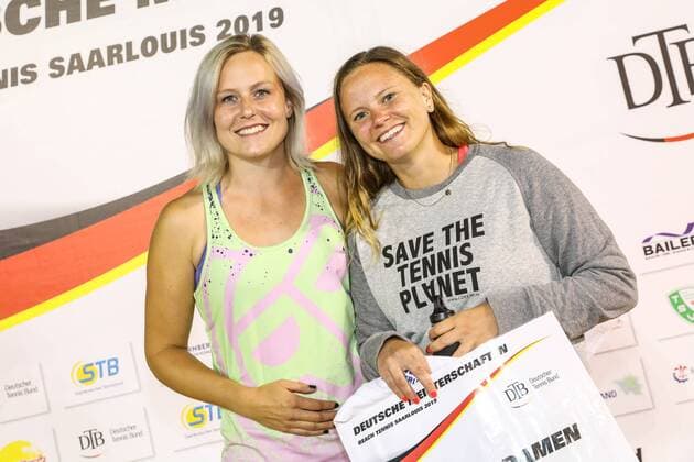 German Vice Champion 2019 Christin MEYER and Laura JAEHNEL, Beach Tennis, German Championships and ITF Beach Tennis Saarlouis 2019, Kleiner Markt in Saarlouis, 23 08 2019,