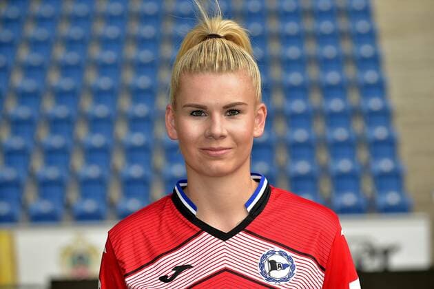 07 08 2019 pmk NB146860 Football Women 2 Bundesliga Season 2019 2020 DSC Arminia Bielefeld Women Photo shoot Vivien BRANDT 01 Goalkeeper Bielefeld