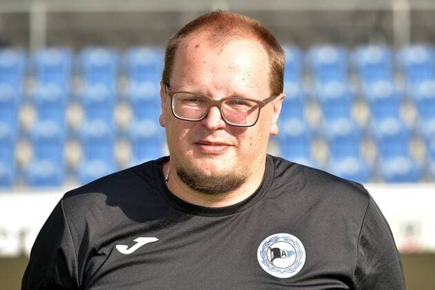 07 08 2019 pmk NB146885 soccer women 2 Bundesliga season 2019 2020 DSC Arminia Bielefeld women photo session Tobias LISON coach Bielefeld