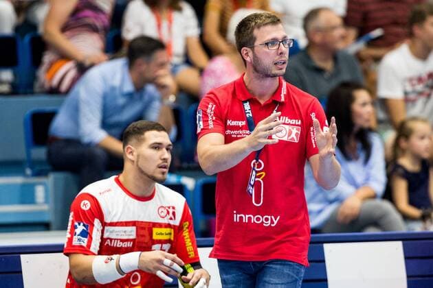 2 Handball Bundesliga VfL Gummersbach TUSEM Essen 24 08 2019 TUSEM Essen Trainer Jaron Siewert, 2 Handball Bundesliga VfL Gummersbach TUSEM Essen Gummersbach, Schwalbe arena Copyright: xBEAUTIFULxSPORTS Wunderlx