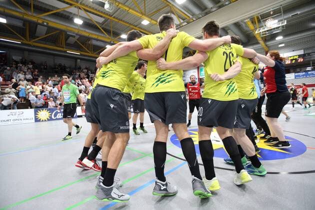 Cheers at DJK Rimpar Woelfe GER, Handball, 2 Bundesliga, TuS N Luebbecke against DJK Rimpar Woelfe, 24 08 2019 Luebbecke Copyright: xEIBNER JanxStrohdiekx EP_JSK