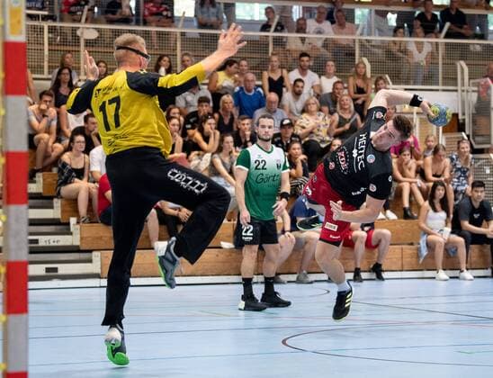 24 08 2019 Handball Season 2019 2020 3 League HC Erlangen HCE U23 TV Hochdorf ThHa Stefan Bauer 9, HC Erlangen II Thomas Bolling 17, TV Hochdorf