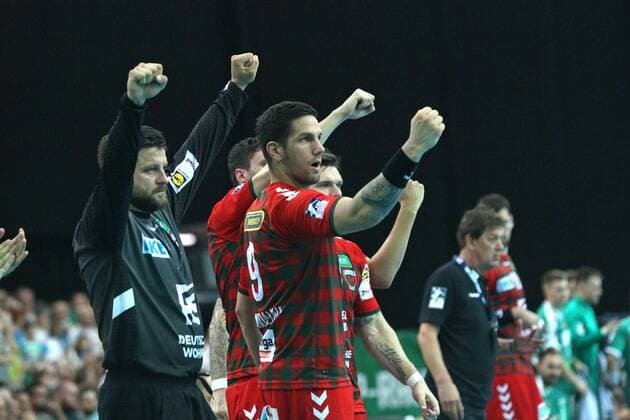 SC DHfK Leipzig vs Fuechse Berlin, Liqui Moly HBL, 25 08 19 Handball, 1 Bundesliga, Season 2019 2020, 1 Matchday SC DHfK Leipzig vs Fuechse Berlin on 25 08 19 in the Arena Leipzig In the picture cheering at Stipe Mandalinic 9, Fuechse Berlin Copyright: xBEAUTIFULxSPORTS JanxKaeferx