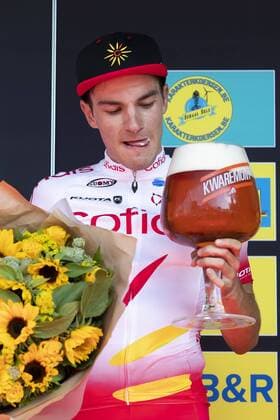 Bilder des Jahres 2019, Sport 08 August Italian Attilo Viviani of Cofidis pictured on the podium after winning the Schaal Sels cycling race, 6th race of the Bingoal Cycling Cup, Sunday 25 August 2019, in Merksem. KRISTOFxVANxACCOM  x05649245x