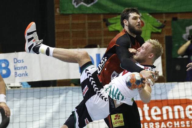 25 08 2019, Swiss Life Hall, Hannover, league game, 1 league, TSV Hannover Burgdorf vs. GWD Minden, in picture Mait Patrail 9, Han Burgdorf is in duel Christoffer Rambo 9, Minden is in duel TSV Hannover Burgdorf vs. GWD Minden