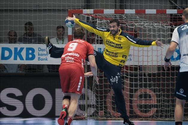 25 08 2019 xkhx Melsungen Handball Bundesliga Season 2019 2020 MT Melsungen v SG Flensburg Handewitt Tobias Reichmann 9, MT Melsungen v Benjamin Buric Flnsburg