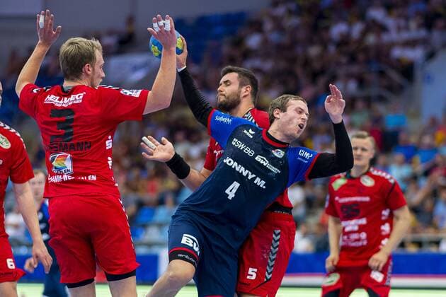 Bietigheim, Germany 25 August 2019 2 BL 19 20 SG BBM Bietigheim vs ASV Hamm Westfalen v li Fabian Huesmann Hamm , Patrick Rentschler SG BBM Bietigheim , Jan Brosch Hamm Bietigheim Egetrans Arena Baden Württemberg Germany