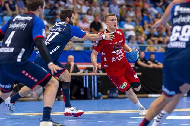 Bietigheim, Germany 25 August 2019 2 BL 19 20 SG BBM Bietigheim vs ASV Hamm Westfalen vl Jonathan Fischer Bietigheim , Jan von Boenigk Hamm Bietigheim Egetrans Arena Baden Württemberg Germany