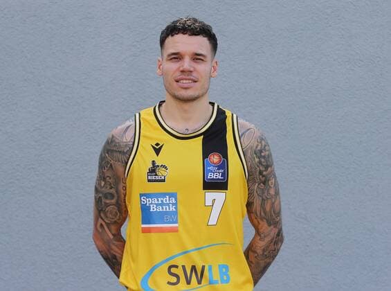 BAU 26 08 2019 Ludwigsburg Basketball MHP Giant Ludwigsburg Porträttermin, Konstantin Konga