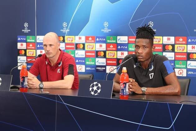 Club Brugge s head coach Philippe Clement and Club s Simon Deli pictured during a press conference, PK, Pressekonferenz of Belgian soccer team Club Brugge, Tuesday 27 August 2019 in Brugge, in preparation of Tomorrow s return match against Austrian club LASK Linz in the play-offs of the UEFA Champions League. BRUNOxFAHY  x05649947x
