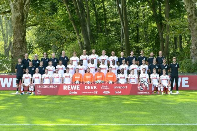 1 FC Köln 1 BL, portrait date 2019 2020, team photo back row, left to bus driver Michael Liebetrut, team doctor Dr Peter Schäferhoff, team doctor Dr Paul Klein, witness Frank Almstedt, witness Kresimir Ban, Ellyes Skhiri, Simon Terodde, Lasse Sobiech, Sebastiaan Bornauw, Rafael Czichos, physiotherapist Christian Osebold, video analyst Hannes Dold, physiotherapist Daniel Schütz, head of physiotherapy and rehabilitation Klaus Maierstein, team manager Denis Lapaczinski Mittlere Reihe, left to right head coach Achim Beierlorzer, Co coach Manfred Schmid, Co coach AndrŽ Pawlak, Darko Churlinov, Ismail Jakobs, Marco Höger, Kingsley Schindler, Anthony Modeste, Jonas Hector, Jhon Cordoba, Marcel Risse, Benno Schmitz, Dominick Drexler, goalkeeper coach Andreas Menger, athletics coach Max Weuthen, Athletic trainer Dennis Morschel Front row, from left Birger Verstraete, Florian Kainz, Matthias Bader, Christian Clemens, Jorge Mere, Brady Scott, Timo Horn, Thomas Kessler, Julian Krahl, Kingsley Ehizibue, Noah Katterbach, Louis Schaub, Niklas Hauptmann, Vincent Koziello