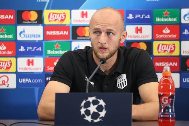 LASK s Gernot Trauner pictured during a press conference, PK, Pressekonferenz of Austrian soccer club LASK Linz, Tuesday 27 August 2019 in Brugge, in preparation of tomorrow s return match against Belgian team Club Brugge KV in the play-offs of the UEFA Champions League. BRUNOxFAHY  x05650202x
