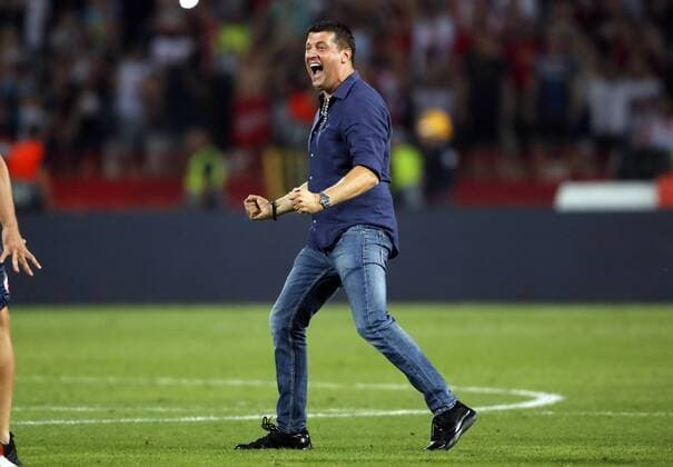 (190828) -- BELGRADE, Aug. 28, 2019 -- Crvena Zvezda s head coach Vladan Milojevic celebrates after the 2nd leg football match between Crvena Zvezda and Young Boys at the UEFA Champions League play-offs, in Belgrade, Serbia on Aug. 27, 2019. (Photo by Xinhua) (SP)SERBIA-BELGRADE-SOCCER-CRVENA ZVEZDA VS YOUNG BOYS PredragxMilosavljevic 