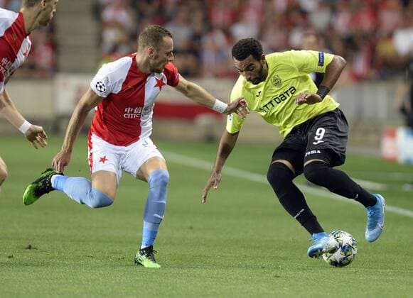 From left VLADIMIR COUFAL of Slavia and BILLEL OMRANI of CFR Cluj - Napoca in action during the Football Champions League 4th qualifying round return match: Slavia Prague vs Cluj-Napoca in Sinobo Stadium, Prague, Czech Republic, August 28, 2019. (CTKxPhoto KaterinaxSulova) CTKPhotoP201908281018301  suk2