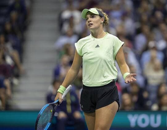 August 28, 2019, Flushig Meadows, New York, United States of America: Catherine McNally during her match against Serena Williams on Day 3 of the 2019 US Open at USTA Billie Jean King National Tennis Center on Wednesday August 28, 2019 in the Flushing neighborhood of the Queens borough of New York City. Serena Williams defeats Caty McNally, 5-7, 6-3, 6-1. JAVIER ROJAS PI S. Williams defeats McNally - ZUMAp124 20190828_zaa_p124_093 Copyright: xJavierxRojas Pix