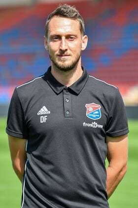 Dominic Faul Technique trainer SpVgg Unterhaching 3 League, portrait date 2019 2020 xslx