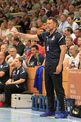 2 Bundesliga Handball VfL Luebeck Schwartau VfL Gummersbach 30 08 2019, Hansehalle Luebeck, GER, VfL Luebeck Schwartau VfL Gummersbach in picture picture shows coach Piotr Przybecki VfL Luebeck Schwartau nordphotox xTauchnitz nph00059