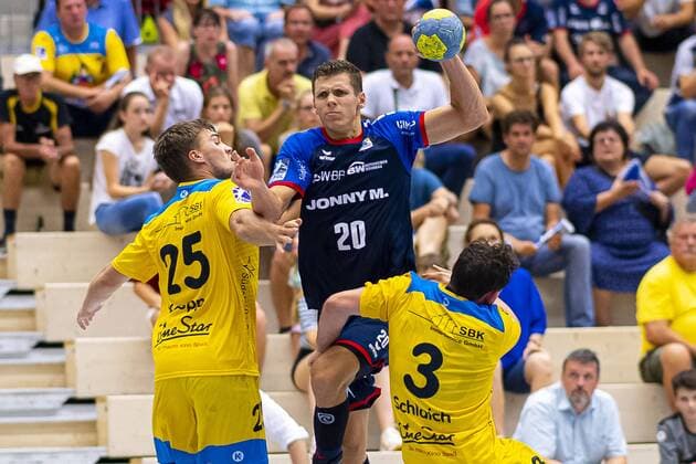 Konstanz, Germany 30 August 2019 2 BL 19 20 HSG Konstanz vs SG BBM Bietigheim v li Tim Keupp Konstanz , Tim Dahlhaus SG BBM Bietigheim , Fabian Schlaich Konstanz Konstanz Baden Württemberg Germany