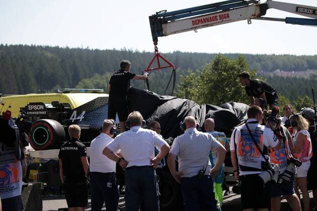 FORMULA 1 2019 JOHNNIE WALKER BELGIAN GRAND PRIX, 29 08 01 09 2019 31 08 2019, Circuit de Spa Francorchamps, Spa Franchorchamps, FORMULA 1 2019 JOHNNIE WALKER BELGIAN GRAND PRIX, 29 08 01 09 2019 , pictured The damaged car of Lewis Hamilton GB 44 , Mercedes AMG Petronas Motorsport is brought back to the paddock nordphotoxBratic nph00250