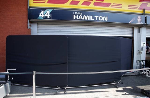 FORMULA 1 2019 JOHNNIE WALKER BELGIAN GRAND PRIX, 29 08 01 09 2019 31 08 2019, Circuit de Spa Francorchamps, Spa Franchorchamps, FORMULA 1 2019 JOHNNIE WALKER BELGIAN GRAND PRIX, 29 08 01 09 2019 , in picture The box of Lewis Hamilton GB 44 , Mercedes AMG Petronas Motorsport with partitions protected from curious journalists and photographers nordphotoxBratic nph00250