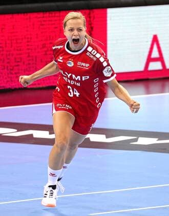 18 05 2019, Germany, Ludwigsburg, Handball 1 Bundesliga Women, Season 2019 2020 HBF Supercup 2019, SG BBM Bietigheim vs. Thuringia HC Kim Braun BBM celebrates, Jubel