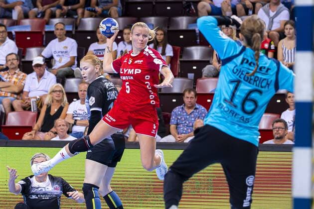 Ludwigsburg, Germany 31 August 2019 HBF Supercup 2019 SG BBM Bietigheim vs. Thueringer HC Antje Lauenroth Bietigheim , Ann Cathrin Giegerich Thueringer HC Ludwigsburg MHP Arena Baden Württemberg Germany