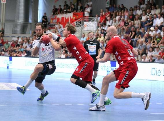Marc Pechstein HC Elbflorenz Dresden 60 against Jakob Schwabe ASV Hamm Westfalen 11 right GER, Handball, 2 Bundesliga, ASV Hamm Westfalen against HC Elbflorenz Dresden, 31 08 2019 Hamm Copyright: xEIBNER JanxStrohdiekx EP_JSK