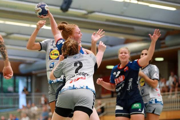 Kerstin Foth SGH2KU is against the defence of Neckarsulmer Sport Union by SG H2Ku Herrenberg vs Neckarsulmer Sport Union, Handball DHB Cup, women, 1 round on 31 08 2019 SG H2Ku Herrenberg vs Neckarsulmer Sport Union, Handball DHB Cup, women, 1 round on 31 08 2019 SG H2Ku Herrenberg vs Neckarsulmer Sport Union, Handball DHB Cup, women, 1 round on 31 08 2019 SG H2Ku Herrenberg vs Neckarsulmer Sport Union, Handball DHB Cup, women, 1 round on 31 08 2019 SG H2Ku Herrenberg vs Neckarsulmer Sport Union, Handball DHB Cup, women, 1 round on 31 08 2019 Herrenberg, women, 1 round on 31 08 2019 SG H2Ku Herrenberg vs Neckarsulmer Sport Union, Handball DHB Cup, women, 1 round on 31 08 2019 Herrenberg, Germany Copyright: xEIBNER Benjamin_Laux EP_BLU