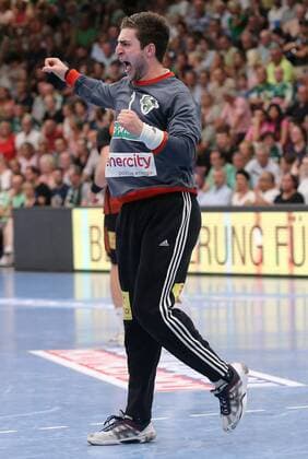 BAU 31 08 2019 Göppingen Handball Fresh On Göppingen vs. TSV Hannover Burgdorf, Domenico Ebner Hannover cheers