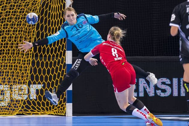 Ludwigsburg, Germany 31 August 2019 HBF Supercup 2019 SG BBM Bietigheim vs. Thueringer HC Ann Cathrin Giegerich Thueringer HC , Amelie Berger Bietigheim Ludwigsburg MHP Arena Baden Württemberg Germany