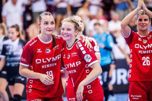 HBF Supercup 2019 SG BBM Bietigheim Thueringer HC Joy at Leonie Patorra 19 SG BBM Bietigheim Amelie Berger 8 SG BBM Bietigheim playing in the HBF Supercup, SG BBM Bietigheim Thueringer HC Bietigheim 31 08 19 Handball HBF Supercup , Bietigheim Baden Wuerttemberg Germany