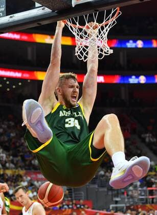 (190901) -- DONGGUAN, Sept. 1, 2019 -- Jock Landale of Australia dunks during the group H match between Australia and Canada at the 2019 FIBA World Cup in Dongguan, south China s Guangdong Province, Sept.1, 2019. ) (SP)CHINA-DONGGUAN-BASKETBALL WM FIBA WORLD CUP-GROUP H-AUSTRALIA VS CANADA (CN) ZhuxZheng 