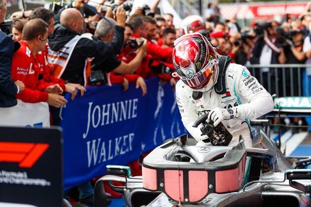 Lewis Hamilton Mercedes AMG Petronas Motorsport gets out of his car, Grand Prix of Belgium 2019, Motorsport, Formula 1, 01 09 2019, Grand Prix of Belgium 2019, Motorsport, Formula 1, 01 09 2019 Spa Francorchamps Copyright: xEIBNER AlexanderxNeisx EP_ANS