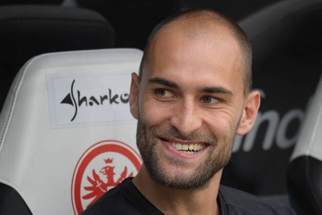 01 09 2019, xjhx, Soccer 1 Bundesliga, Eintracht Frankfurt Fortuna Duesseldorf emspor, v l Bas Dost Eintracht Frankfurt DFL DFB REGULATIONS PROHIBIT ANY USE OF PHOTOGRAPHS as IMAGE SEQUENCES and or QUASI VIDEO Frankfurt am Main