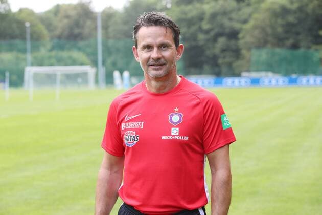 Team Presentation Erz Aue Football 2 Bundesliga Coach Dirk Schuster FC Erzgebirge Aue 2 Bundesliga, Portrait Date 2019 2020 , Aue, 26 08 2019, Erzgebirgsstadion, Football ,