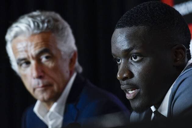 Jean Pierre Rivere (president de l OGC Nice) - Stanley Nsoki (OGC Nice) FOOTBALL : Conference de presentation de Stanley Nsoki - Nice - 03 09 2019 NorbertScanella PanoramiC 