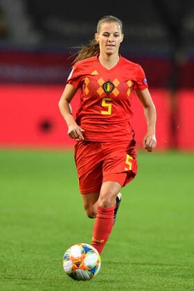 Shari Van Belle Belgium, Belgium 5 with ball in the offensive, 03 09 2019, Leuven Belgium , football , Euro 2021 women qualification Belgium Croatia xmkx
