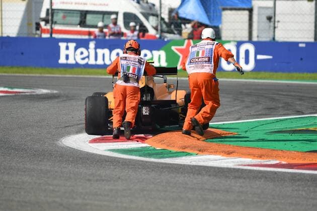 Alessio Deledda 24 spins and remains on the curb, FIA Formula 3, 1 race, Formula 1, Grand Prix of Italy, 07 09 2019 Formula 1, Grand Prix of Italy, 07 09 2019 Monza Copyright: xEIBNER Florian_Schustx ep_fsu