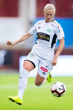 190907 Gothenburg Rebecka Blomqvist during the football match in Damallsvenskan between Eskilstuna United and Kopparbergs Gothenburg on September 7, 2019 in Eskilstuna,  Copyright: KentaxJönsson BB190907KJ045