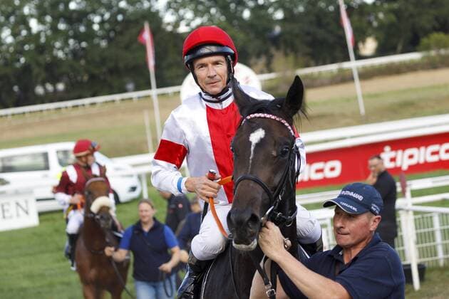 Adrie de Vries on slogan at Tipico race day at the racecourse in Weidenpesch Cologne, 06 09 2019 Foto:xC.xHardtx xFuturexImage