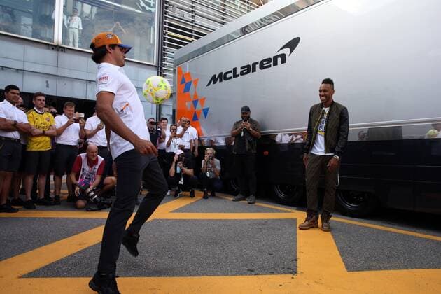 Sport Bilder des Tages Photo4 LaPresse 07 09 2019 Monza, Italy Grand Prix Formula One Italia 2019 In the pic: Carlos Sainz Jr (ESP) Mclaren F1 Team MCL34 and Pierre-Emerick Aubameyang (GAB) Arsenal Football Player  Copyright: xPhoto4 LaPressex