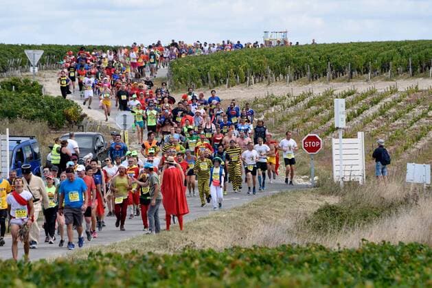 Bilder des Jahres 2019, Sport 09 September Sport Themen der Woche KW36 Ambiance - Marathon des chateaux du Medoc ATHLETISME : Marathon des chateaux du Medoc - 07 09 2019 MarcdeTienda Panoramic 