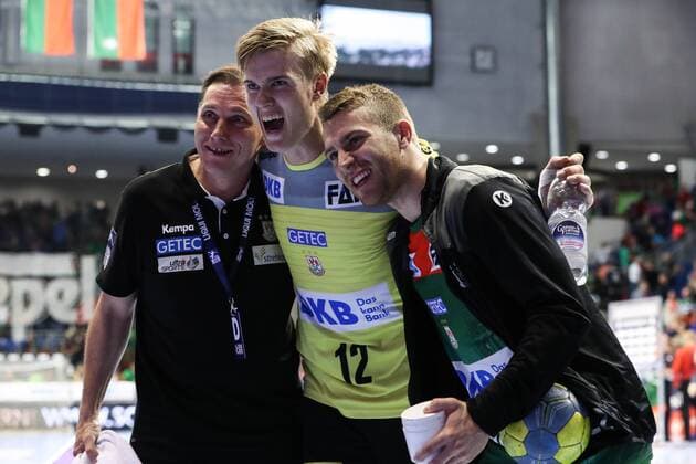 Jubel Physiotherapist Andreas Grote,Goalkeeper Tobias Thulin,Lukas Mertens v li ,SC Magdeburg after the victory Handball Bundesliga season 2019 2020 SC Magdeburg vs THW Kiel in the GETEC Arena in Magdeburg Handball,MannMänner,Germany,07 09 2019