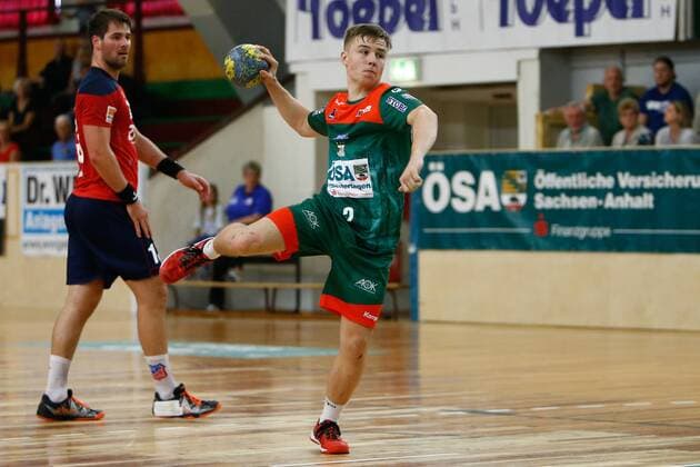 08 09 2019, xtgx, Handball 3 League, SC Magdeburg II TUS VinnhorstI emspor, v l Carl Haake Magdeburg scores goal, goal scorer, scores goal, scores goal Magdeburg