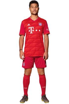 FOOTBALL 1 BUNDESLIGA SAISON 2019 2020 03 09 2018 FC Bayern Munich photo opportunity Serge Gnabry