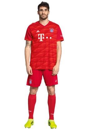 FOOTBALL 1 BUNDESLIGA SAISON 2019 2020 03 09 2018 FC Bayern Munich photo opportunity Javi Martinez