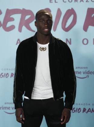 Presentacion del documental de Sergio Ramos en el museo Reina Sofia. En la imagen, Vinicius. Sergio Ramos during the presentation of the documentary about his life at Reina Sofia museum. In this picture, Vinicius. 